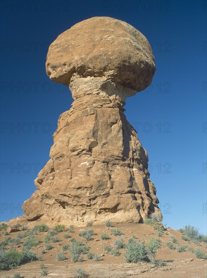 USA, Utah, Arches National Park, The Formation known as the Balanced Rock