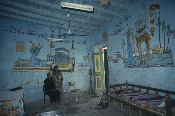 EGYPT, Achitecture, Paintings on home decorated to show that its occupants have been on Haj to Mecca.