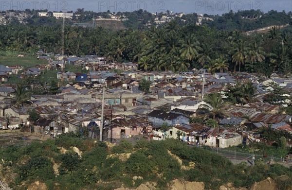 DOMINICAN REPUBLIC, Santo Domingo, Guachupitu slum.