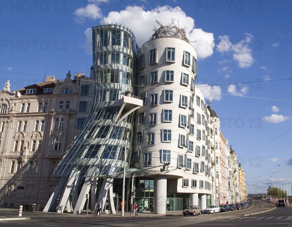 CZECH REPUBLIC, Bohemia, Prague, The Rasin building in the New Town by architects Frank O.Gehry and Vladimir Milunic. The building is known locally as Ginger and Fred
