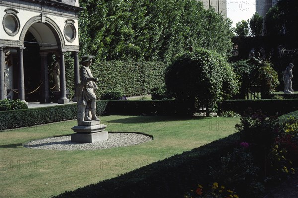 BELGIUM, Flemish Region, Antwerp, The garden of artist Peter Paul Rubens house.