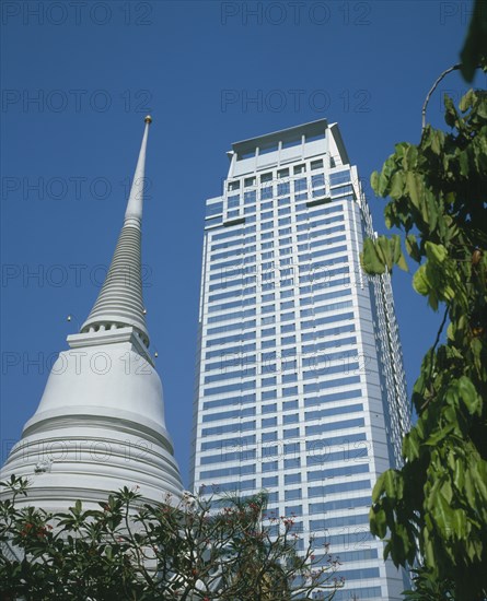 THAILAND , Bangkok, "Wat Pathum Wanaram Chedi in Temple grounds, a new development."