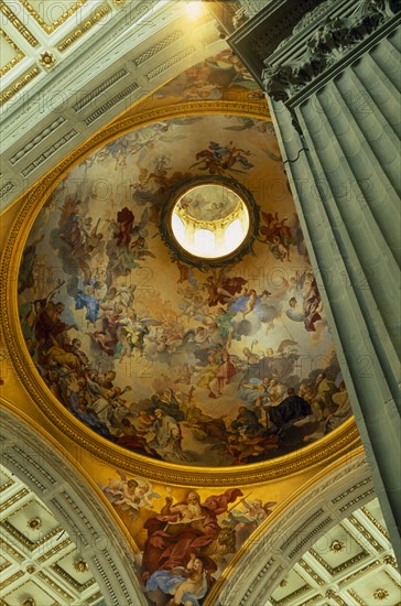 ITALY, Tuscany, Florence, Basilica de San Lorenzo.  Interior with painted ceiling of cupola and Corinthian pillar.