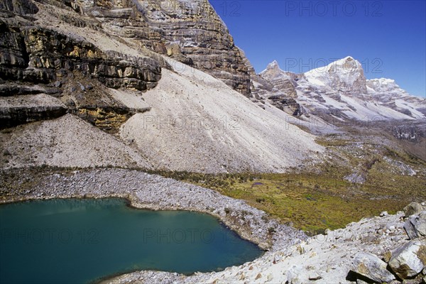 COLOMBIA, Cordillera, Boyaca, "Sierra Nevada de Cocuy with Laguna Verde, Mountains and a green lagoon."