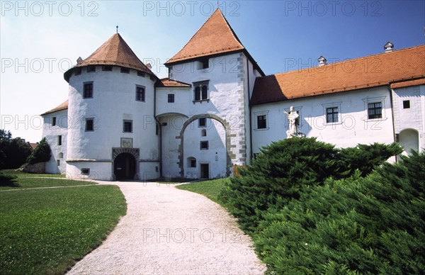CROATIA, Zagorje, Varazdin, "Varazdin castle, built in the 16th century, the castle became the seat of one of Croatia's most powerful noble families, the Erdodys."