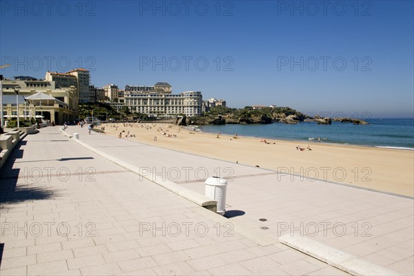 FRANCE, Aquitaine Pyrenees Atlantique, Biarritz, The Basque seaside resort on the Atlantic coast. The Grande Plage beach