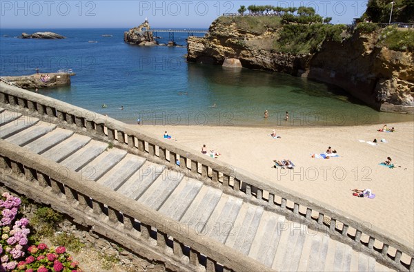 FRANCE, Aquitaine Pyrenees Atlantique, Biarritz, The Basque seaside resort on the Atlantic coast. The Plage de Port-Vieux beach