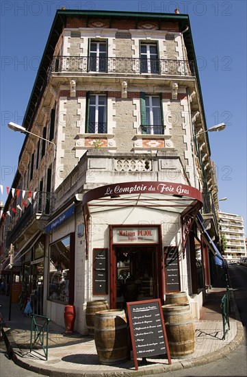 FRANCE, Aquitaine Pyrenees Atlantique, Biarritz, The Basque seaside resort on the Atlantic coast. Foi gras shop