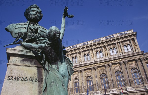 HUNGARY, Budapest, Bust of Istvan Szechenyi outside the Hungarian Academy of Sciences. Eastern Europe