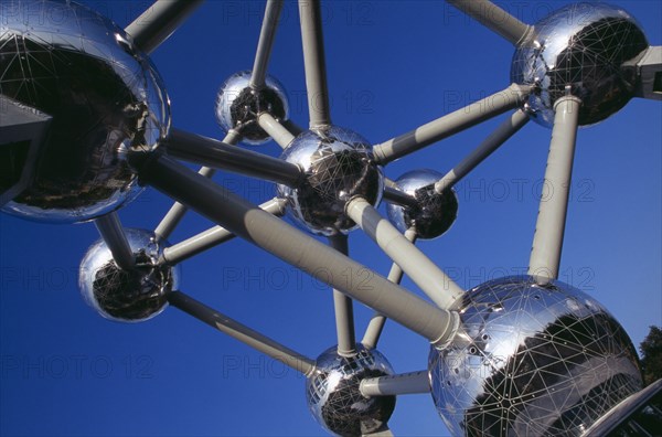 BELGIUM, Brabant, Brussels, The Atomium.  Looking up through frame of structure.