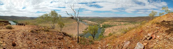 Australia, Western Australia, Kununurra, Panorama of Pentecost River - El Questro - Gibb River Road