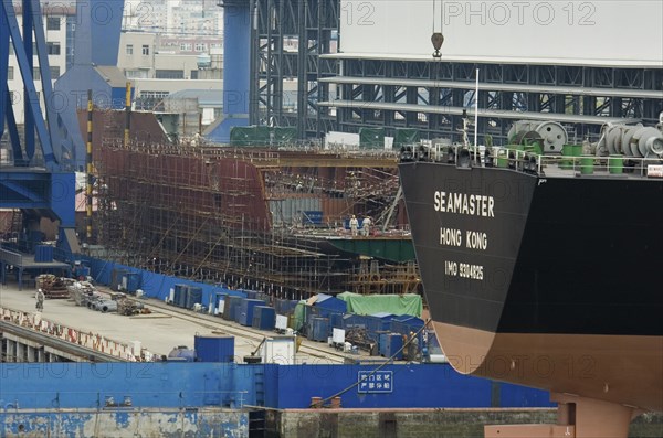 CHINA, Shanghai, Shanghai, Hudong Zhonghua Shipyard on Huangpu River below Shanghai