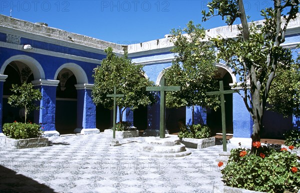 PERU, Arequipa, "Orange tree cloisters, (Claustro de los Naranjos), Santa Catalina Convent."