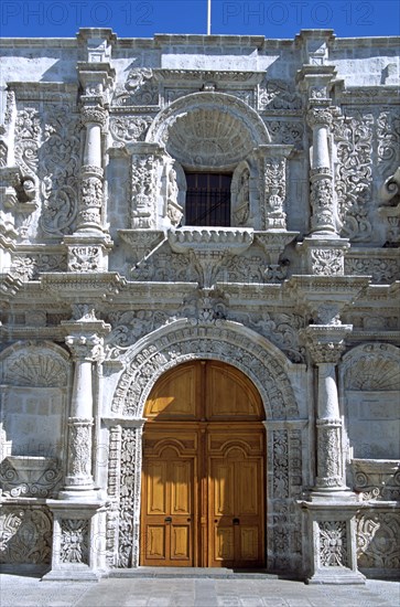 PERU, Arequipa, Iglesia de San Agustin.