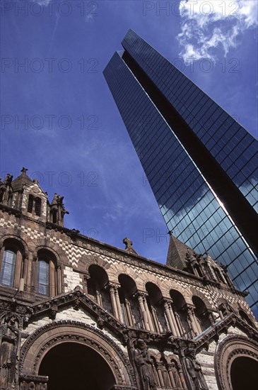 USA, Massachusetts, Boston, Trinity Church beside the Hancock Tower