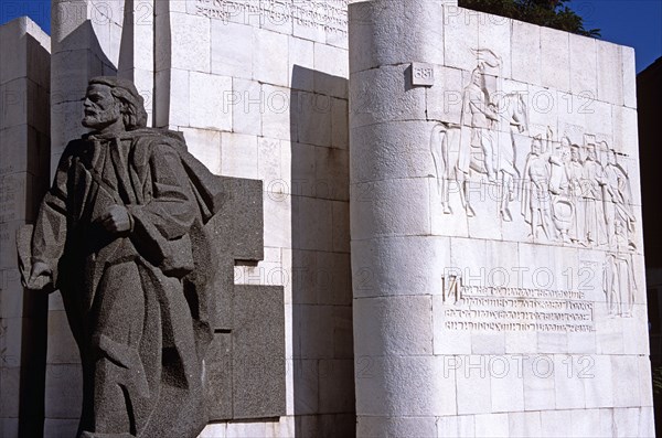 BULGARIA, Bansko, Paisii of Hilendar Monument.