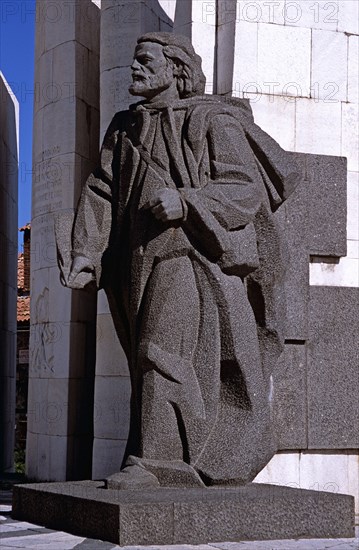 BULGARIA, Bansko, Paisii of Hilendar Monument.