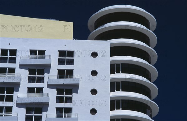 USA, Florida, Miami, South Beach. Old meets new; Art Deco and modern architecture dominate the skyline at the north end of Ocean Drive.