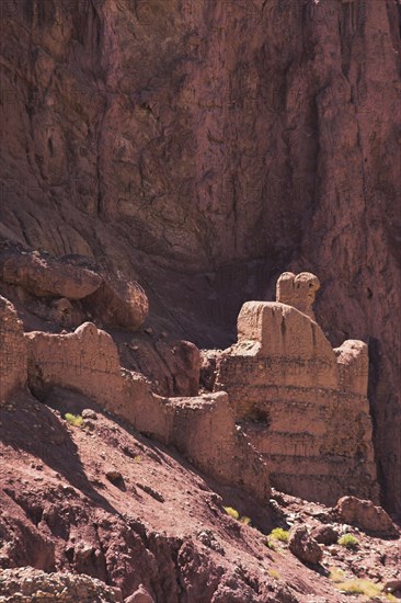 AFGHANISTAN, Bamiyan province, Shahr-e-Zohak , "Between Kabul and Bamiyan (the southern route), Shahr-e-Zohak (Red city)