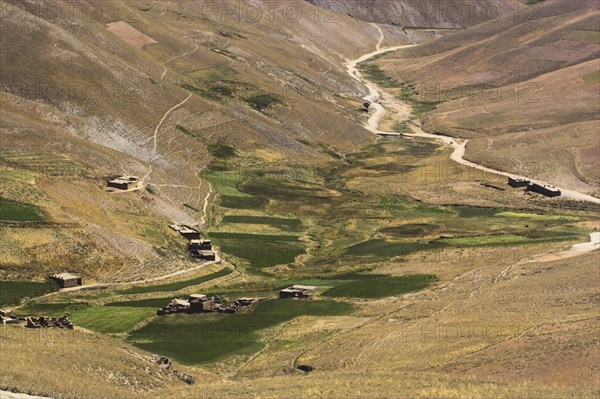 AFGHANISTAN, Hajigak pass, "Between Kabul and Bamiyan (the southern route), Hajigak pass (12,140ft, 3700m"