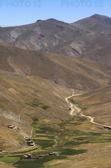 AFGHANISTAN, Hajigak pass, "Between Kabul and Bamiyan (the southern route), Hajigak pass (12,140ft, 3700m)"