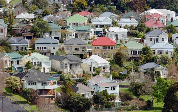 NEW ZEALAND, NORTH ISLAND, AUCKLAND, GENERAL VIEW OF THE RESIDENTIAL DISTRICT OF DEVENPORT ON AUCKLANDS NORTH SHORE