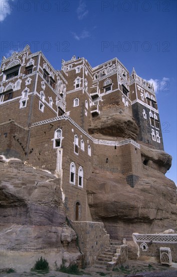 YEMEN, Wadi Dhahr, Dar al-Hajar. Rock Palace built in the 1930’s by Iman Yahya