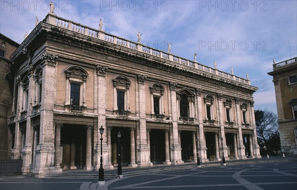 ITALY, Tuscany, Rome, Piazza del Campidoglio. Palazza Nuovo