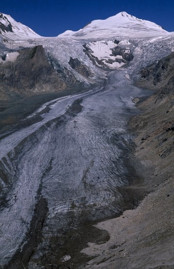 AUSTRIA, Hohe Tauern, High Tauern N. Park, Pasterze Glacier in mountain range forming part of the Eastern Alps.  Ice slope and snow covering peaks.