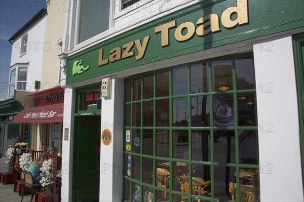 ENGLAND, West Sussex, Shoreham-by-Sea, The Lazy Toad public house in the high street.