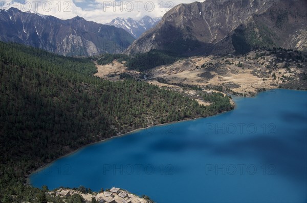 NEPAL, Lower Dolpo Trek, Phoksumdo, View over Pal Sentan Thasoon Chholing Monastery and Phoksumdo Lake