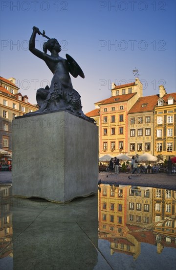 POLAND, Warsaw, The Mermaid Fountain in Old Market Square
