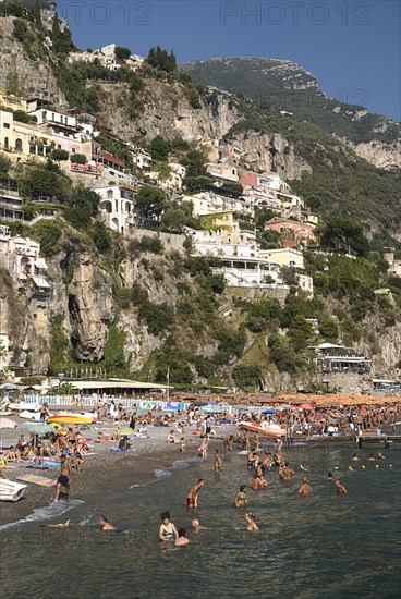 20093630 ITALY Campania Positano General view of Spiaggia Grande backed by Amalfi Coast