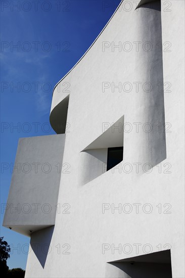 ENGLAND, East Sussex, Eastbourne, "Towner gallery building in Devonshire Park next to the Congress Theatre. Designed by Rick Mather Architects, opened in 2009."