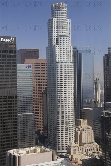 USA, California, Los Angeles, "The mighty US Bank skyscraper, Downtown view from Sth Figueroa St"