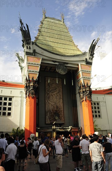 USA, California, Los Angeles, "Mann's Chinese Theatre, Hollywood. Grauman"