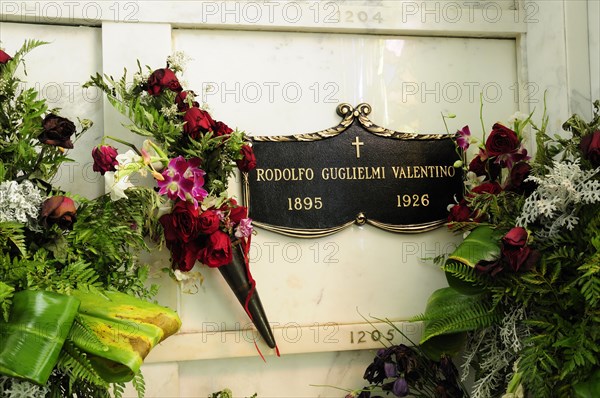 USA, California, Los Angeles, "Rudolph Valentino's grave, Hollywood Forever Memorial Park"