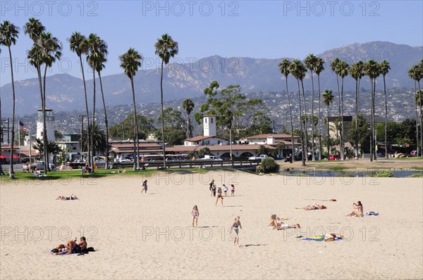 USA, California, Santa Barbara, East Beach & views of mountains.