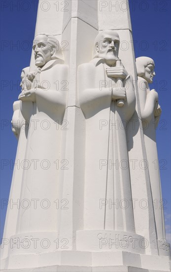 USA, California, Los Angeles, "Philosopher's & scientists adorn the obelisk, Griffith Park Observatory"