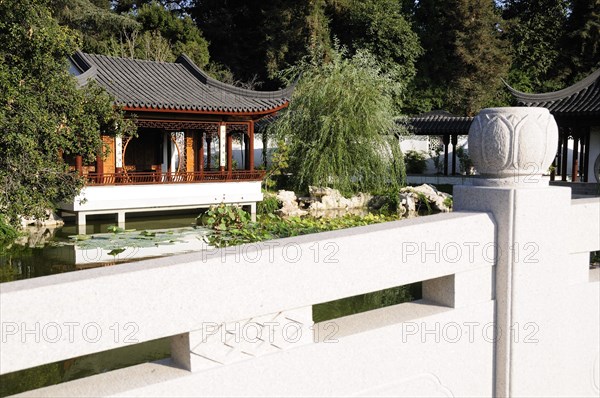 USA, California, Los Angeles, "Bridge & view to The Lotus Pavilion, The Garden of Flowing Fragrance, Chinese Garden, The Huntington"