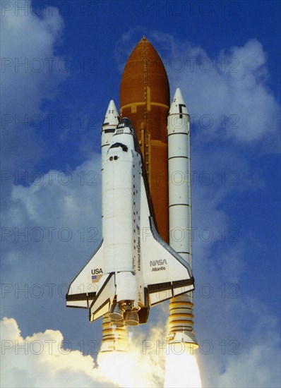 USA, Florida, Kennedy Space Centre, Nasa Space Shuttle during take off.