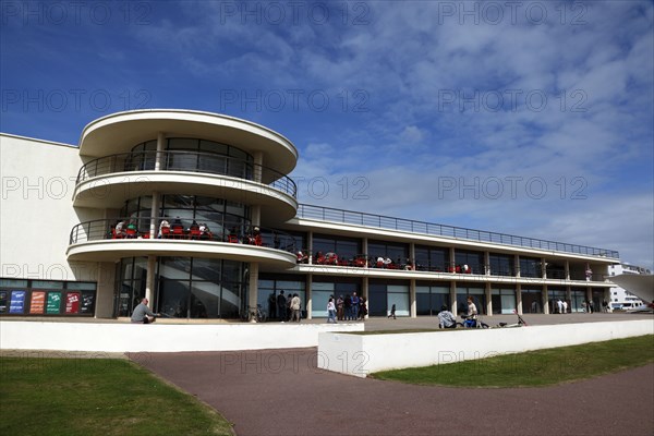 ENGLAND, East Sussex, Bexhill on Sea, De La Warr pavilion. Art Deco style building housing art gallery and theatre.