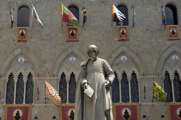 ITALY, Tuscany, Siena, Statue of Sallustio Bandini.