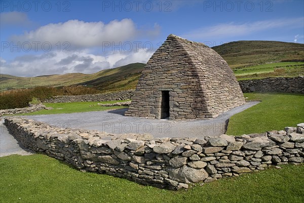 IRELAND, County Kerry, Dingle Peninsula, Gallarus Oratory built by early Christian farmers between the 6th and 9th centuries.