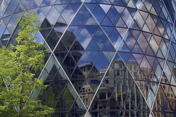 England, London, The City, 30 St Mary Axe, detail of the the Gherkin building.