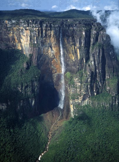 Venezuela, Bolivar State, Canaima National Park, Angel Falls or Kerepakupai Merú in the indigenous Pemon language the tallest waterfall in the world cascading down from the table-top mountain Auyantepui.