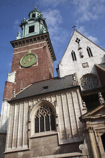 Poland, Krakow, Wawel Cathedral exterior.