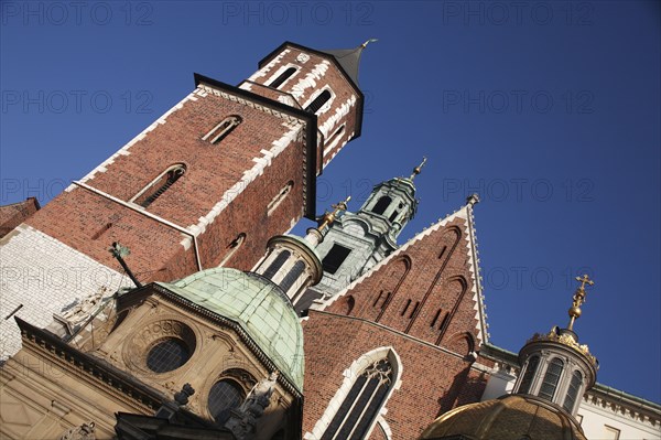 Poland, Krakow, angle view of Wawel Cathedral.