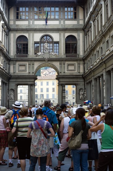 ITALY, Tuscany, Florence, The 16th century Vasari corridor of the Uffizi with sightseeing tourists.