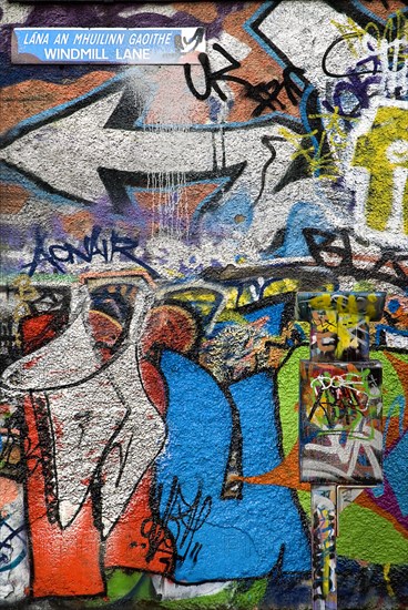 IRELAND, County Dublin, Dublin City, Windmill Lane, Graffiti, the studio in this street was used by U2 among others, fans adorn the walls with messages an tributes.